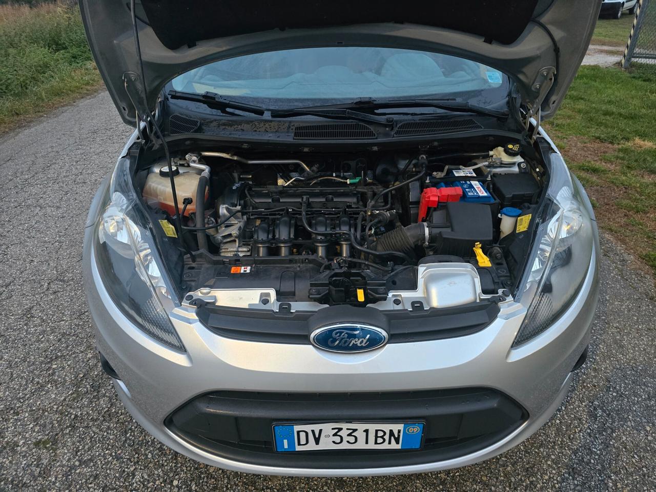 Ford Fiesta 1.2 Benzina con GARANZIA-NEOPATENTATI