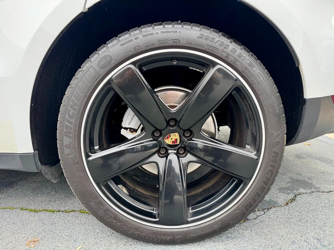 Porsche Macan 3.0 S Diesel full cerchi da 21''