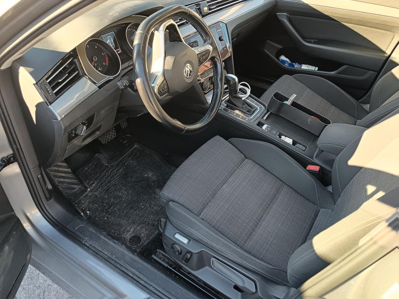 Volkswagen Passat 2.0 TDI SCR EVO DSG Business