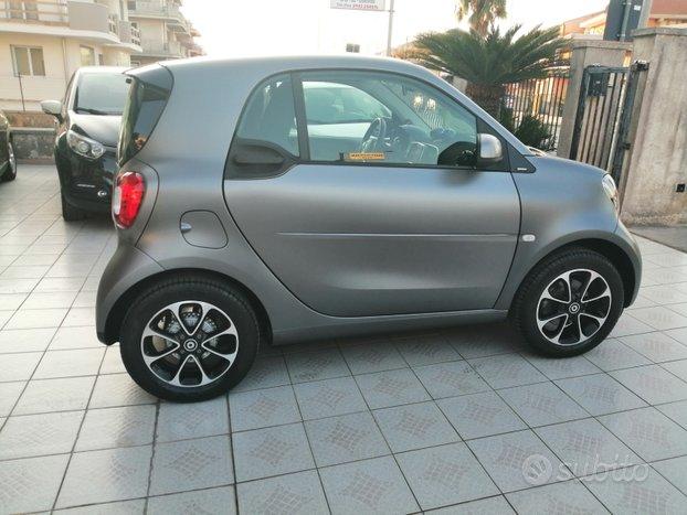 Smart Fortwo Coupe' 70 1.0 52 kw Passion Twinamic