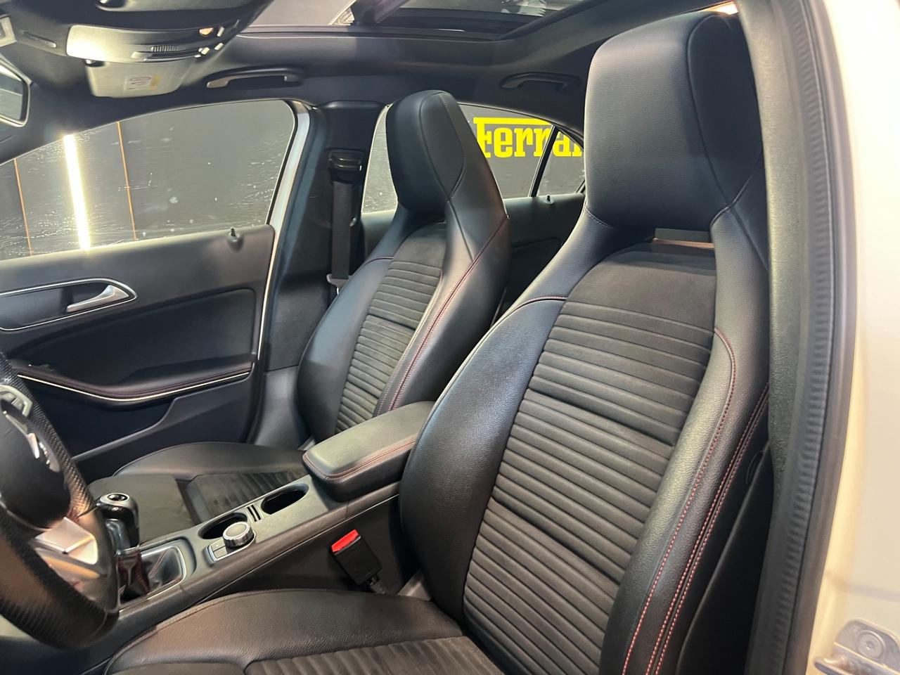 Mercedes-benz A 180 d Premium AMG