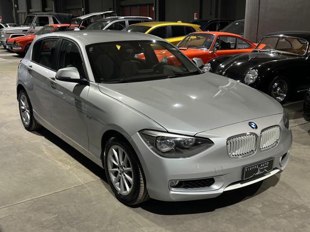 BMW 120 d 5p. Urban