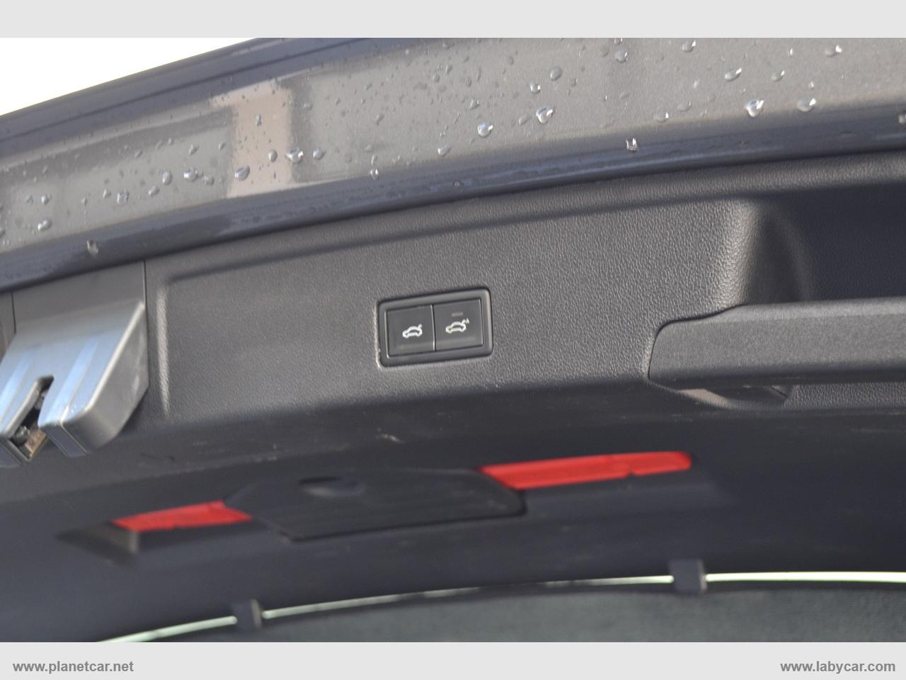 VOLKSWAGEN Touareg 3.0 TDI Advanced