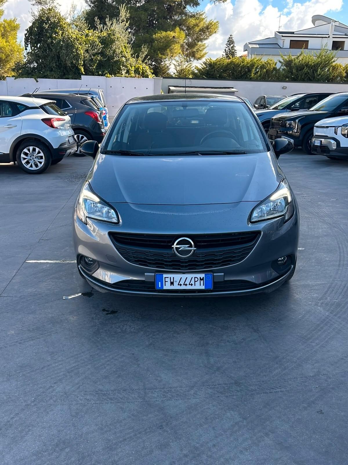 Opel Corsa 1.2 5 porte