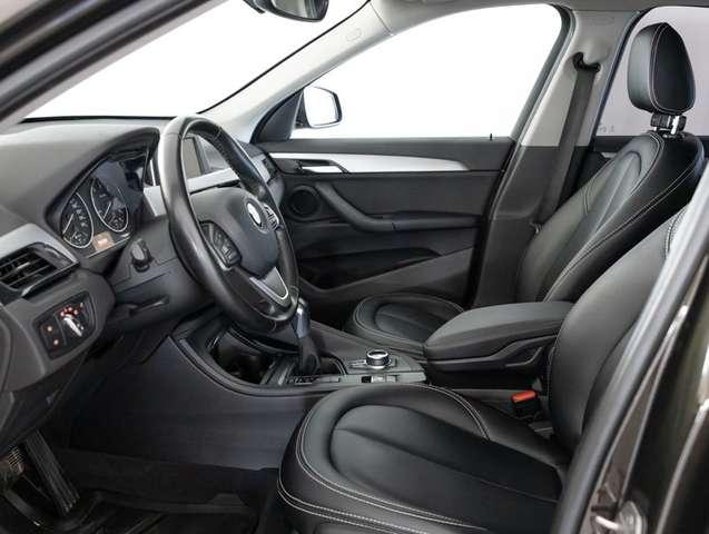 BMW X1 X1 F48 sdrive18d Advantage auto-PELLE