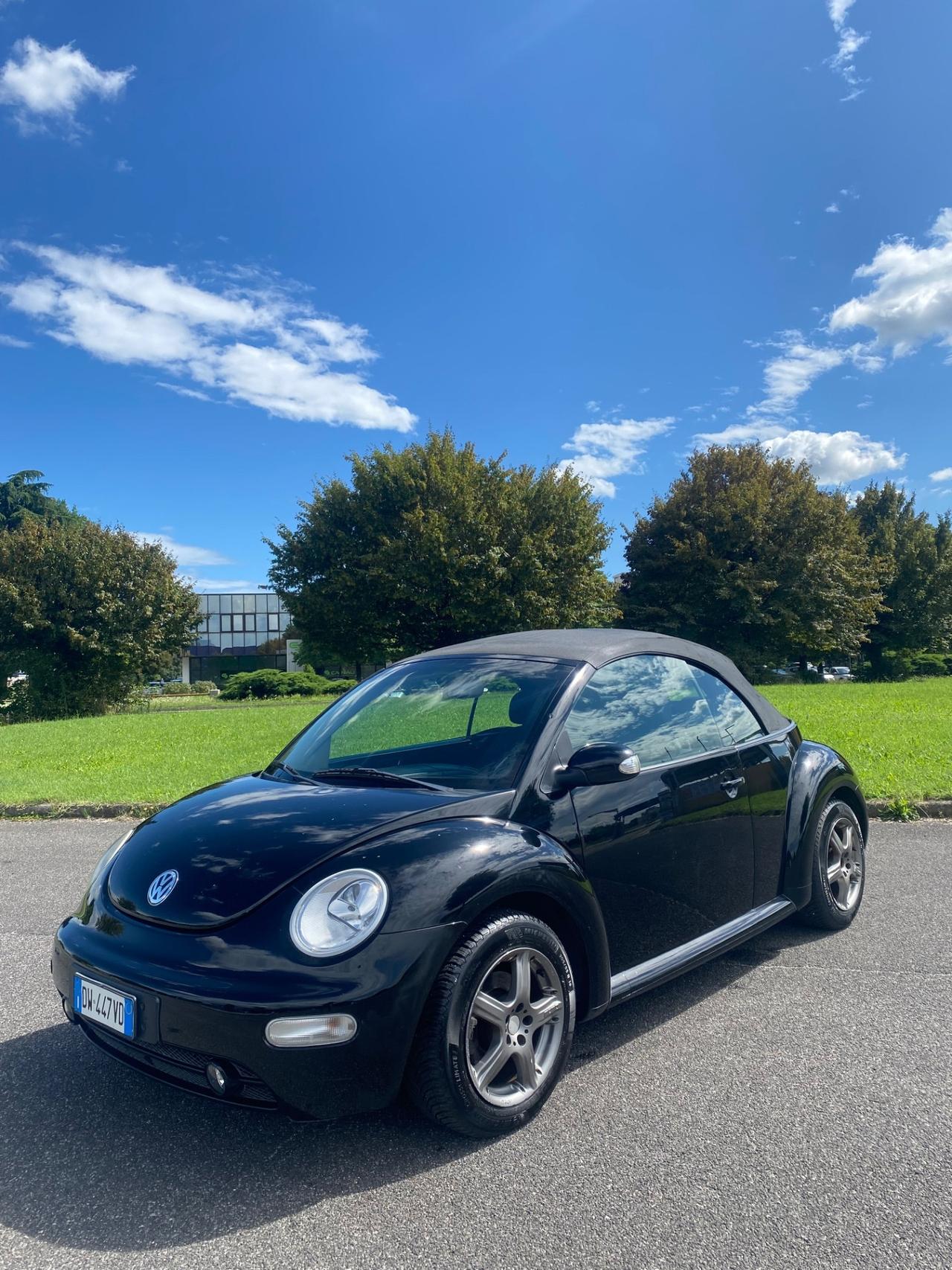 Volkswagen New Beetle 1.6 Cabrio