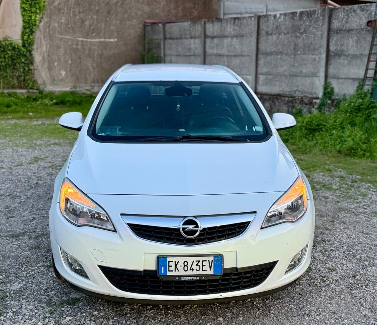 Opel Astra 1.7 CDTI 110CV Sports Tourer Cosmo