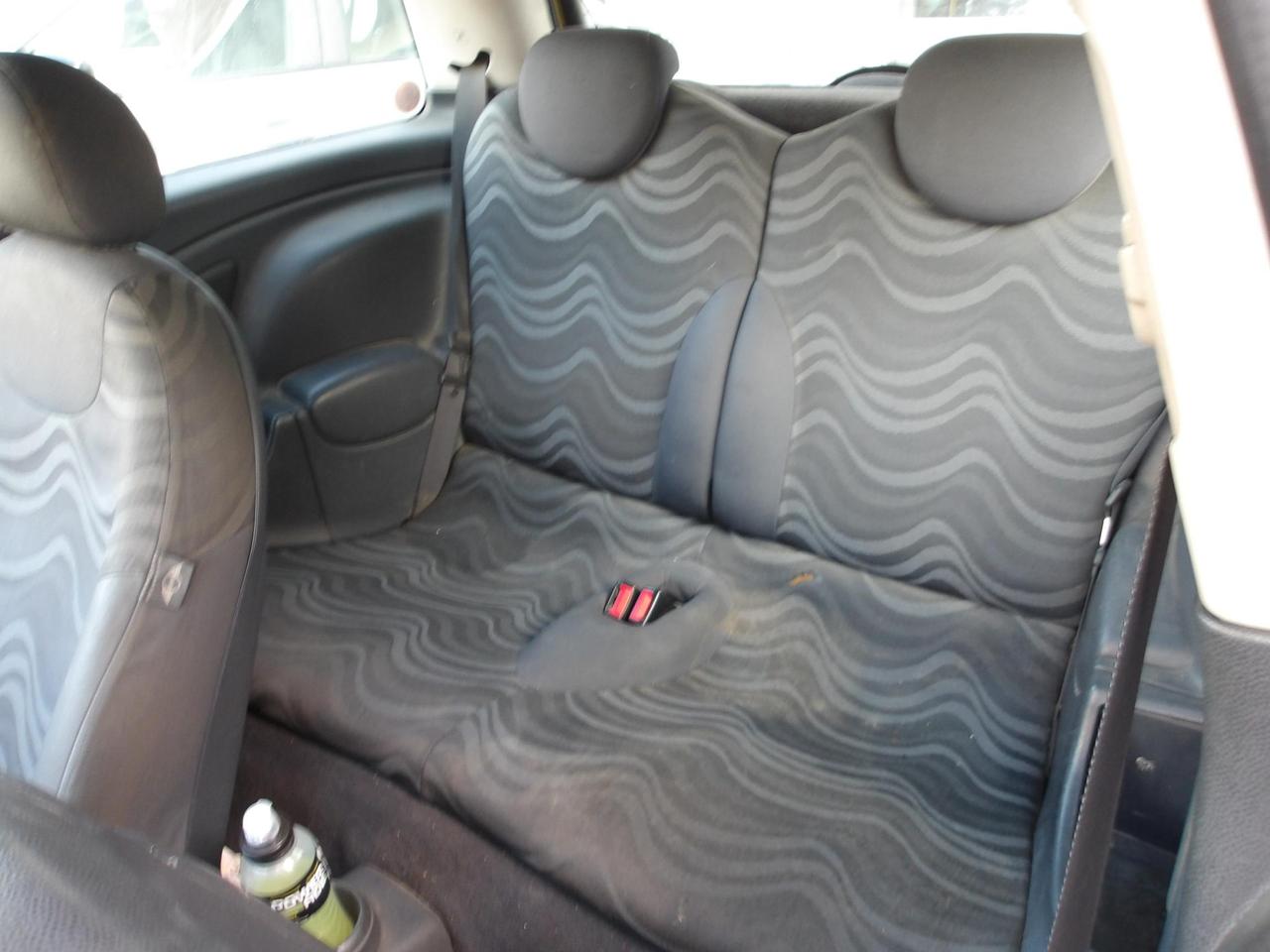 Mini 3 Porte One D De Luxe 1.4