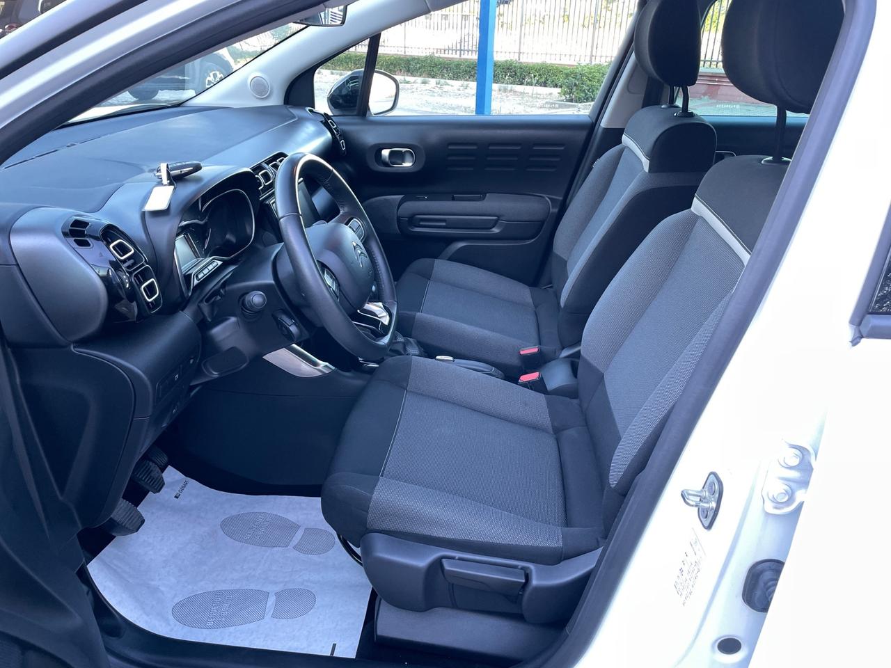 Citroen C3 Aircross BlueHDi 110 S&S Shine---KM CERTIFICATI---(POSSIBILE ANCHE IN VERSIONE AUTOCARRO 5 POSTI)