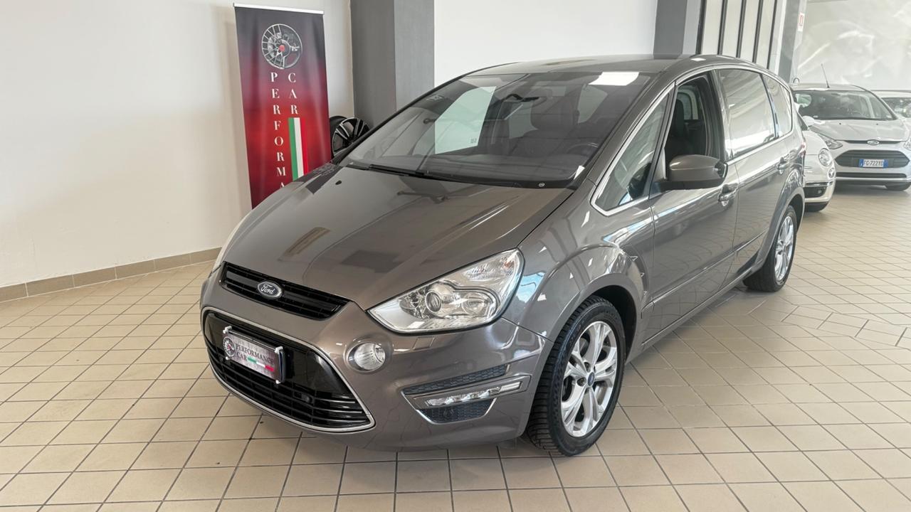 Ford S-Max 2.0 TDCi 163CV Powershift New Titanium