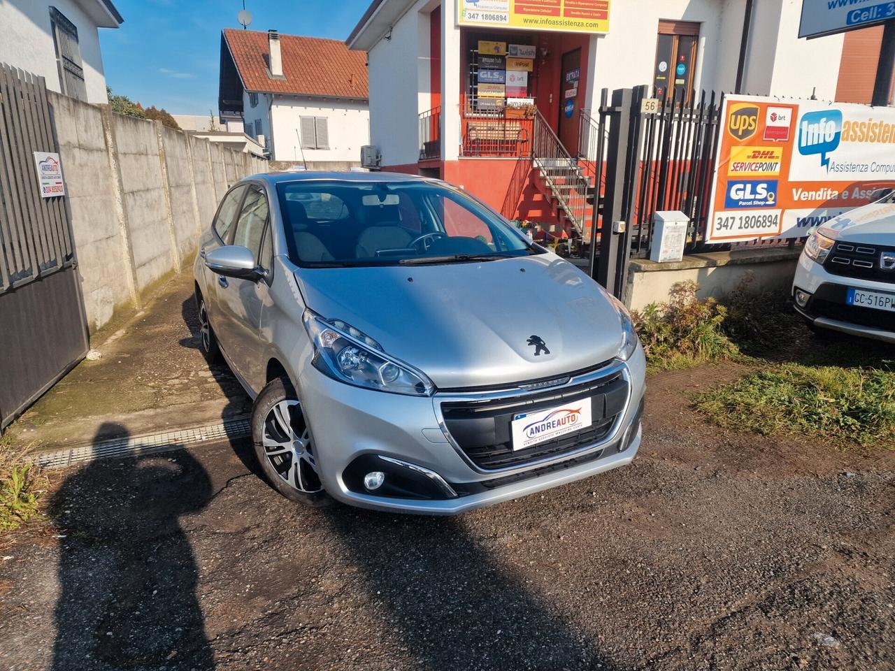 Peugeot 208 PureTech 82 5 porte Access