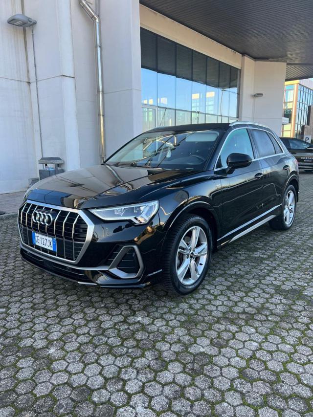 AUDI Q3 35 TDI S tronic S line edition