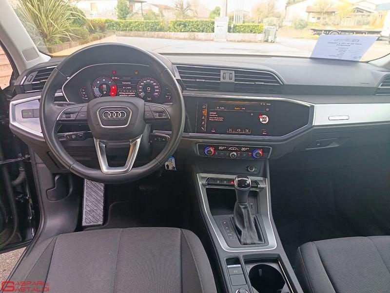 Audi Q3 35 TDI S tronic Business