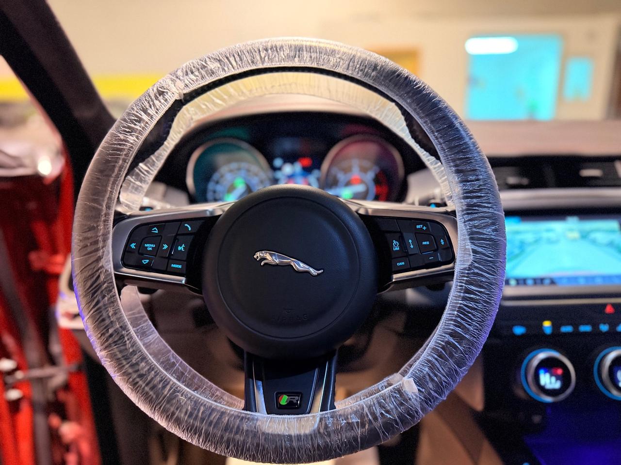 Jaguar E-Pace 2.0D 180 CV AWD First edition