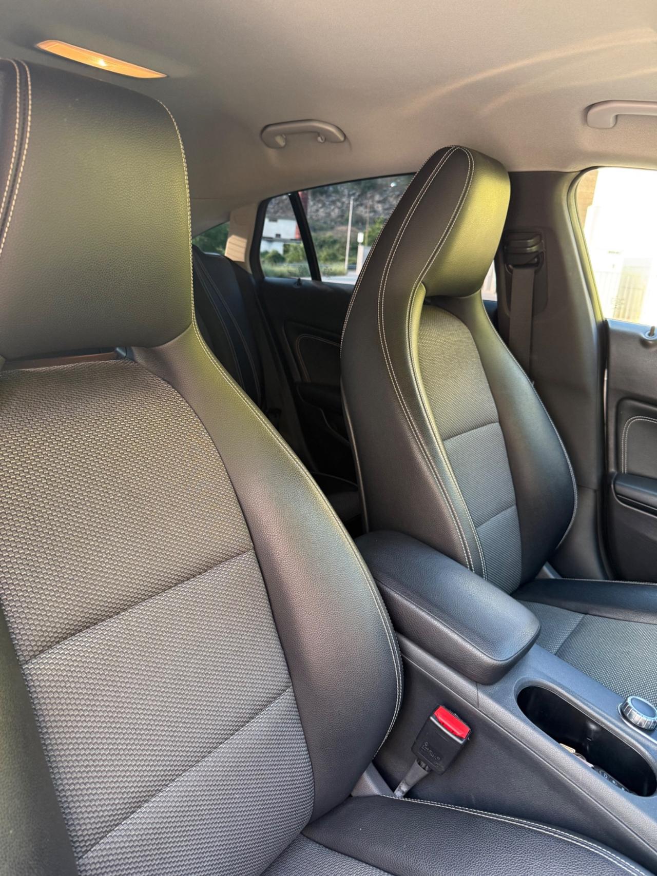 Mercedes-benz CLA 180 d S.W. Automatic Premium