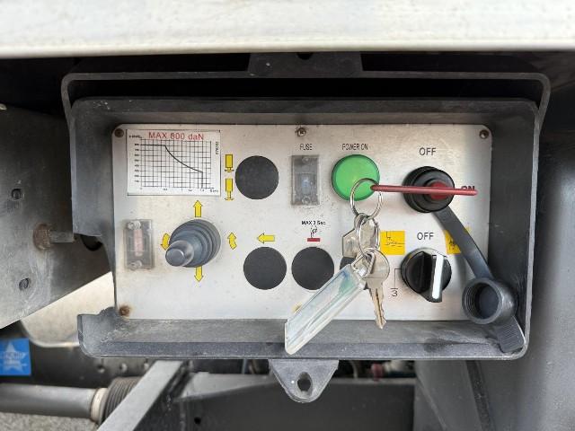 IVECO DAILY 35C14H BOX + SPONDA