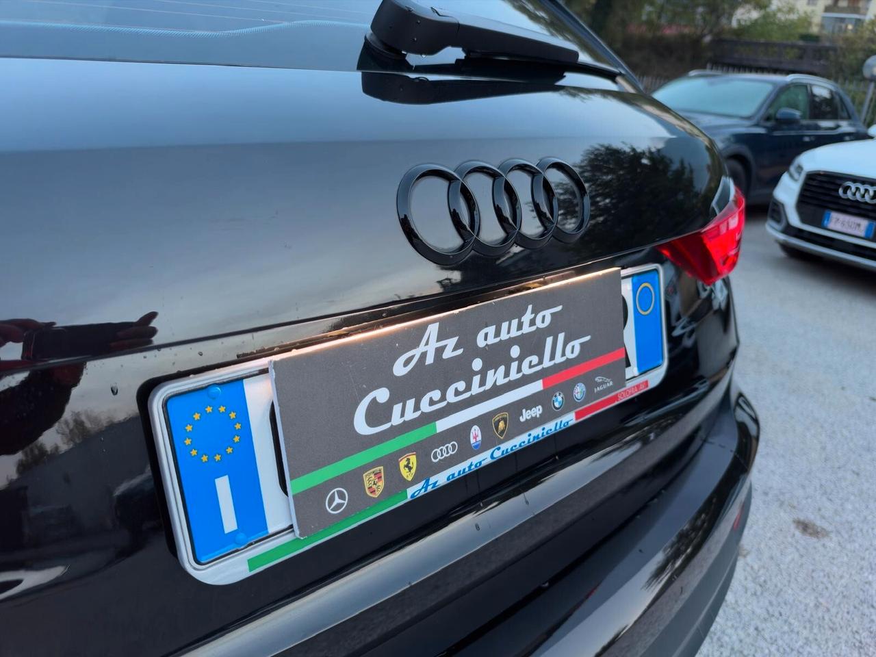 Audi Q3 35 TDI 150 CV S tronic IDENTITY BLACK - S-LINE FULL- MATRIX - MY 22