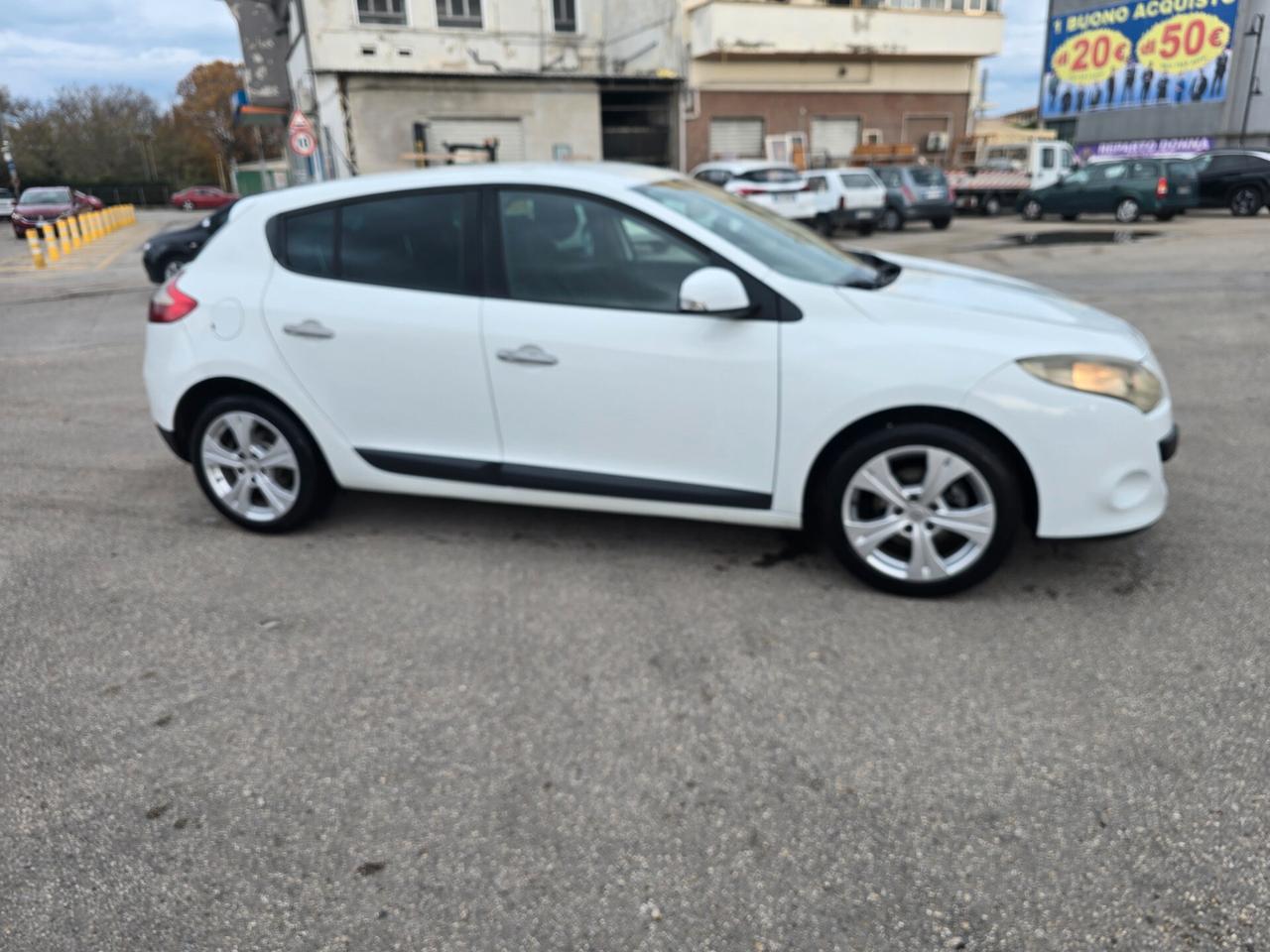 Renault Megane Mégane 1.5 dCi 110CV Dynamique