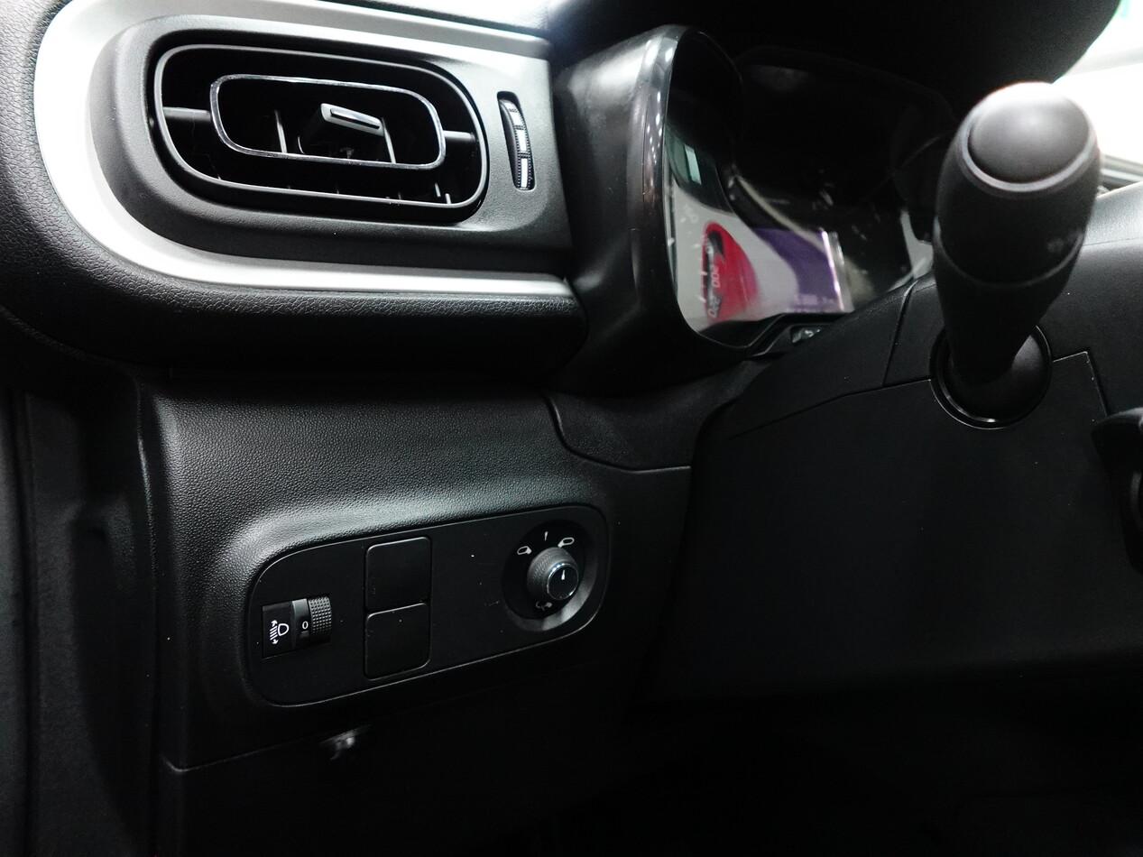 Citroen C3 1.2 PureTECH 110 CV EAT6 SHINE