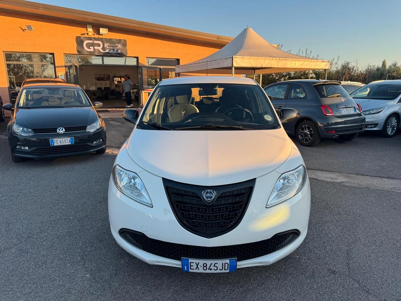 Lancia Ypsilon 1.2 BENZINA NEOPATENTATI 2015