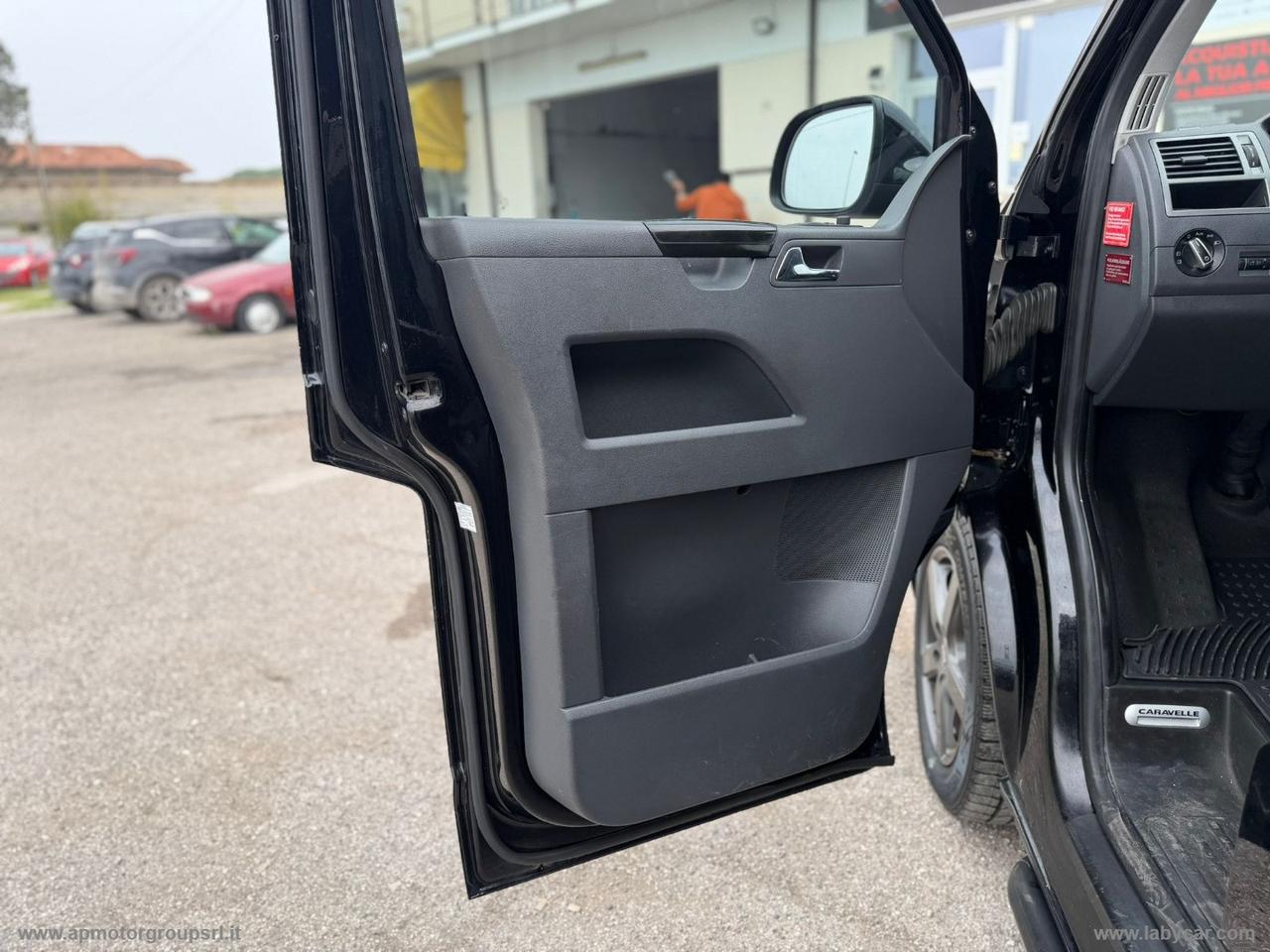 VOLKSWAGEN T5 CARAVELLE 2.0 BITDI 180CV 4M. PL 9 POSTI