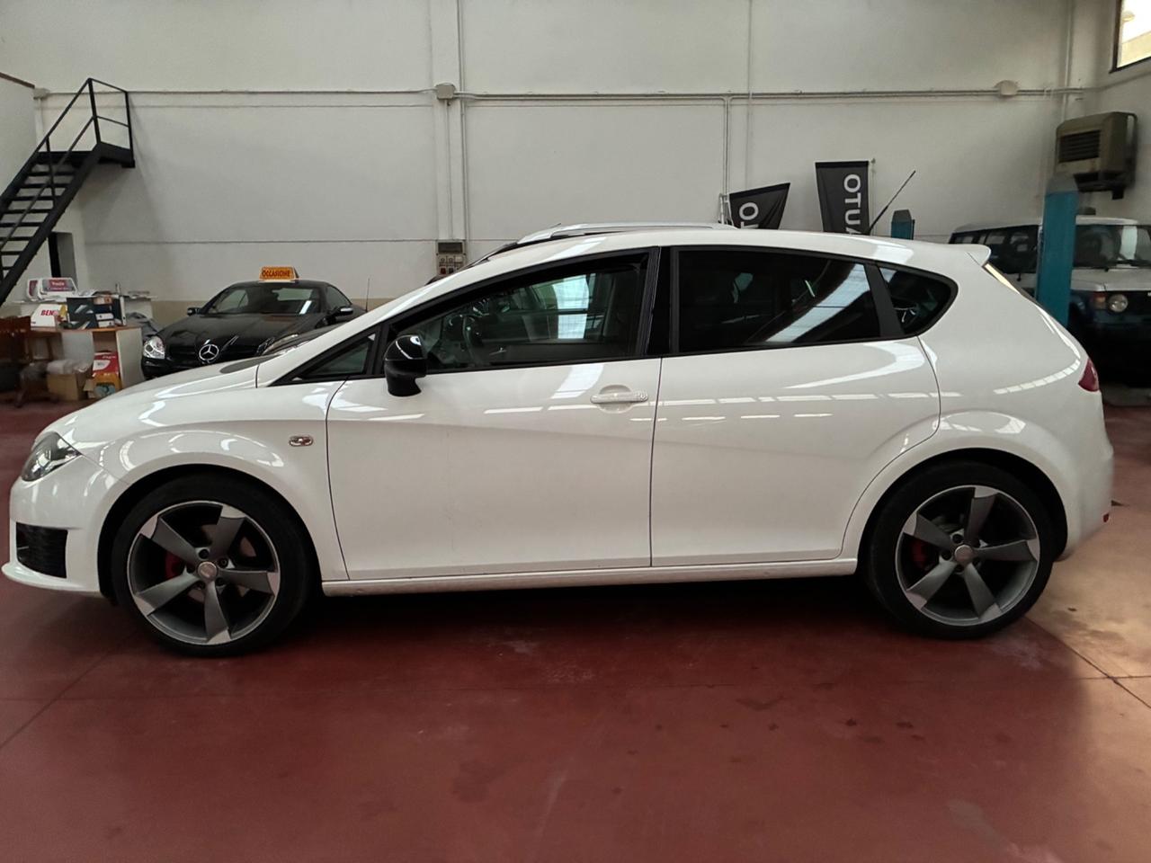 Seat Leon 2.0 TDI CR DPF FR