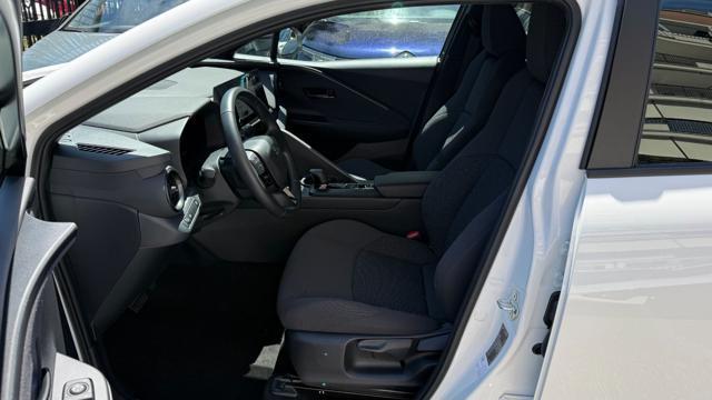 TOYOTA C-HR 1.8HV 98CV ACTIVE FWD E-CVT*C.L17*FULL LED*CARPLAY