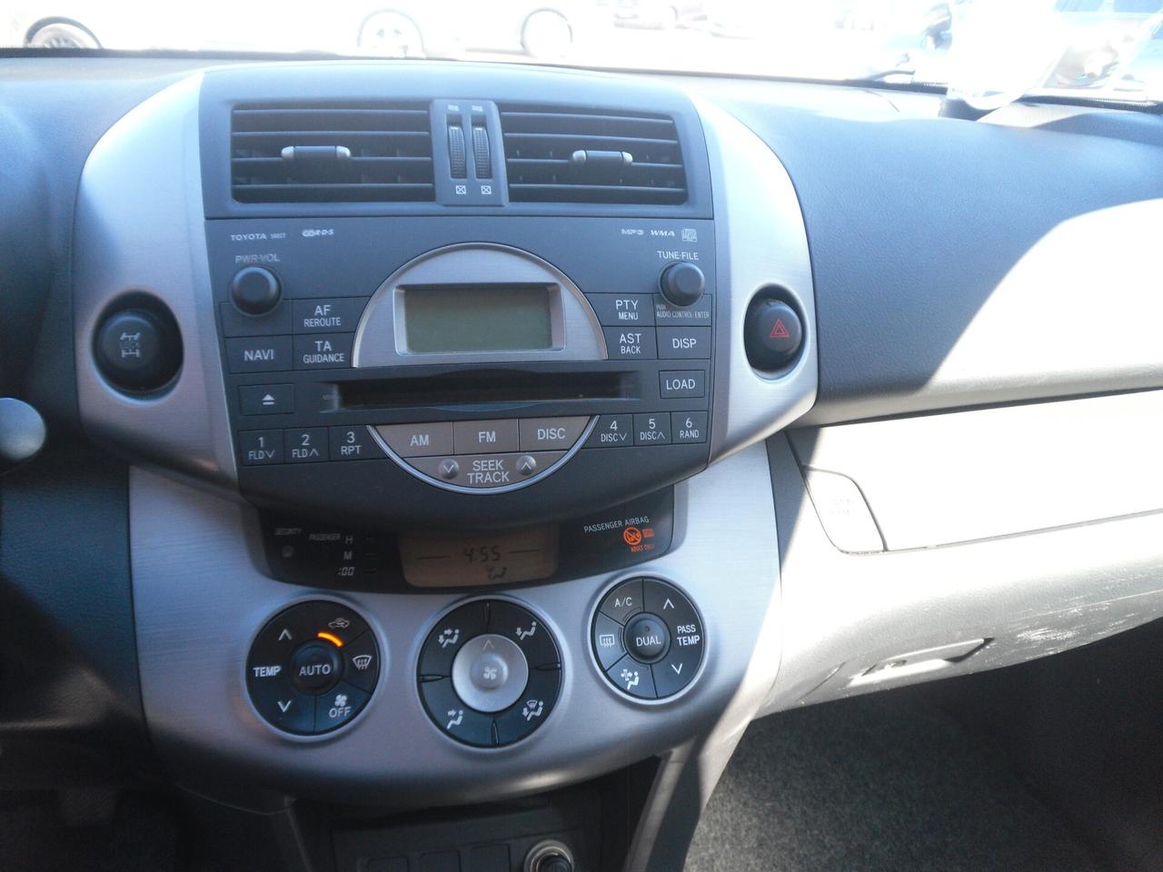 Toyota RAV 4 RAV4 2.2 D-4D 136 CV Sol
