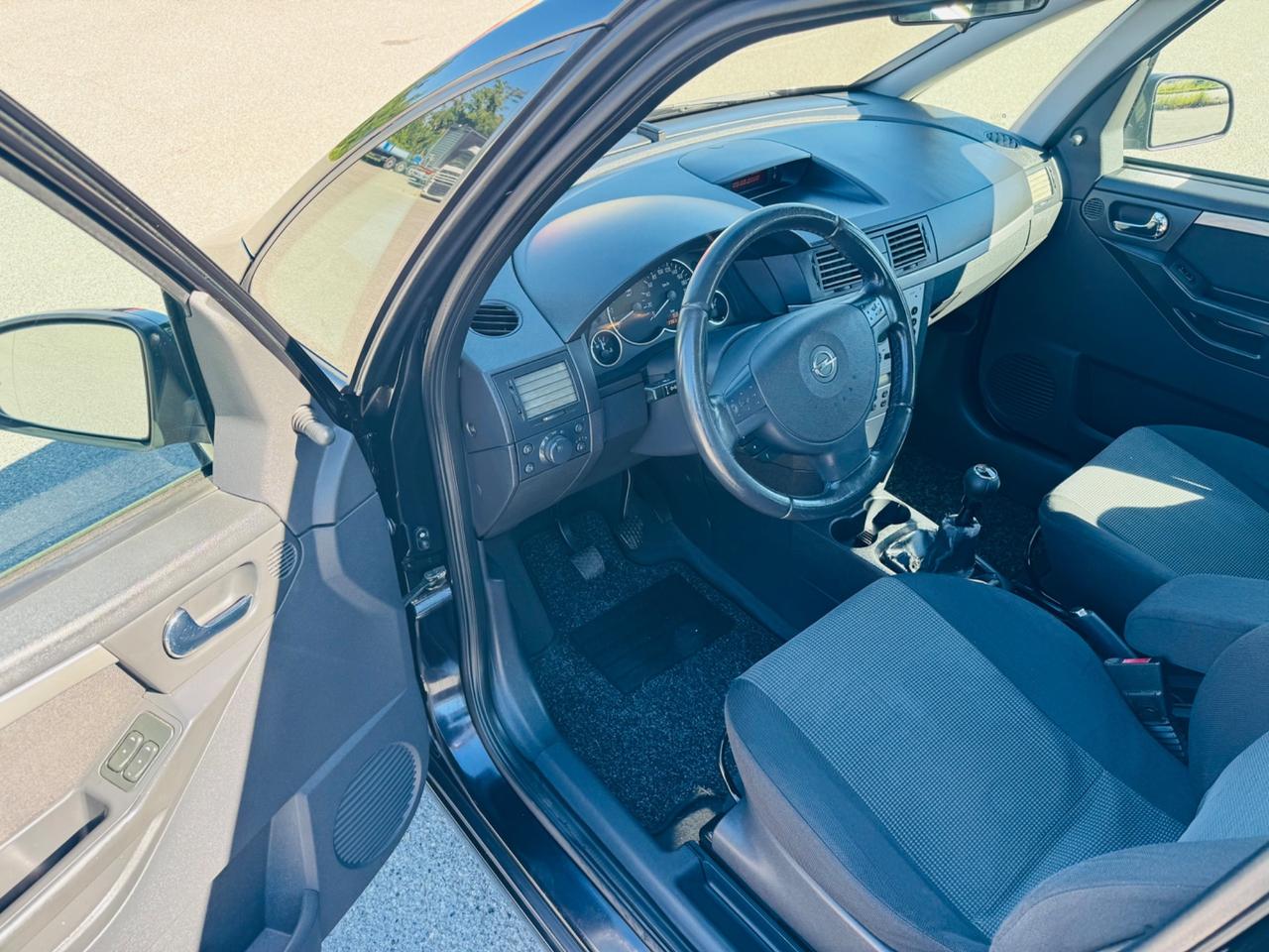 Opel Meriva 1.4 16V Cosmo