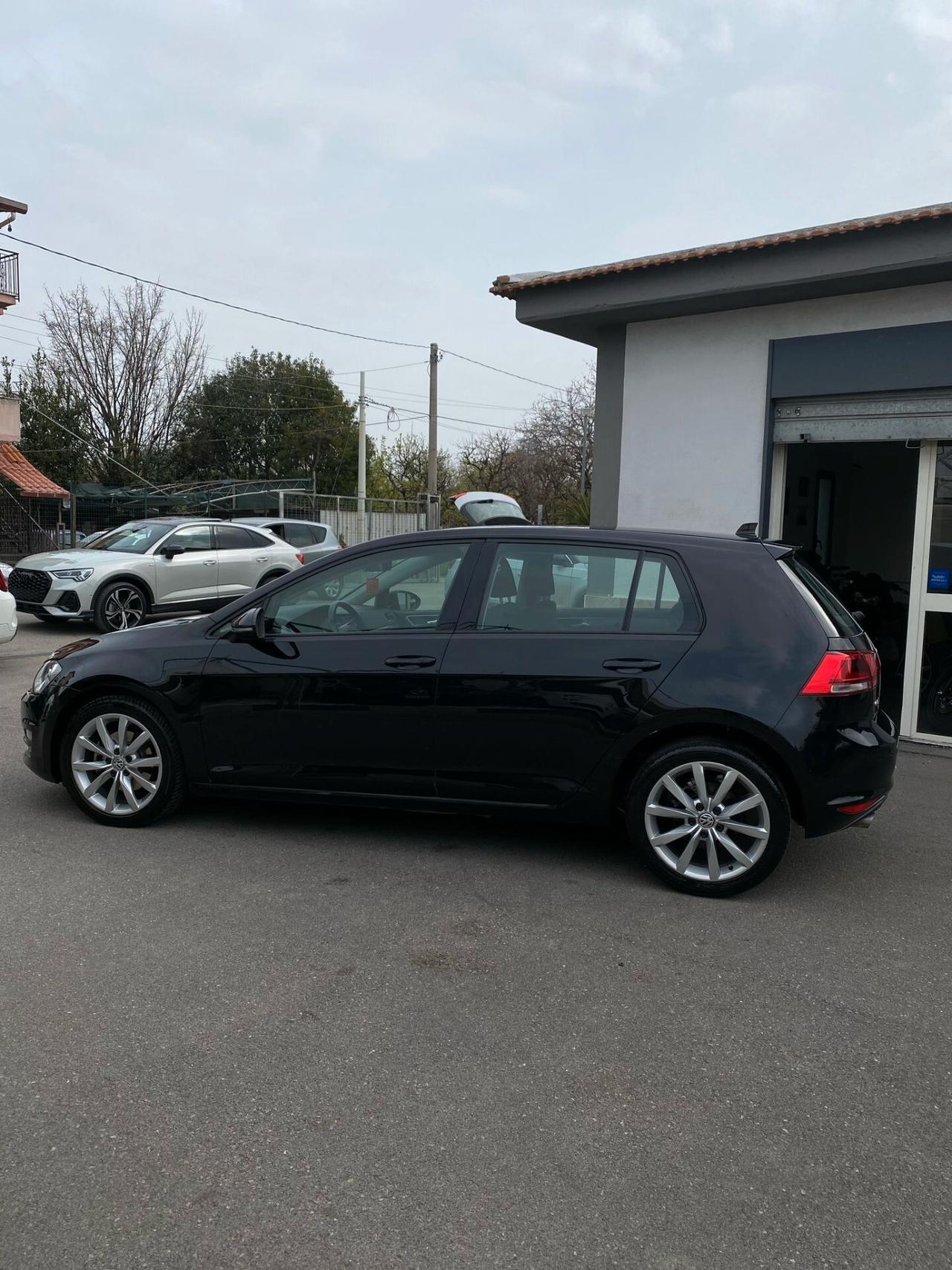 Volkswagen Golf 1.6 TDI DSG 5p.