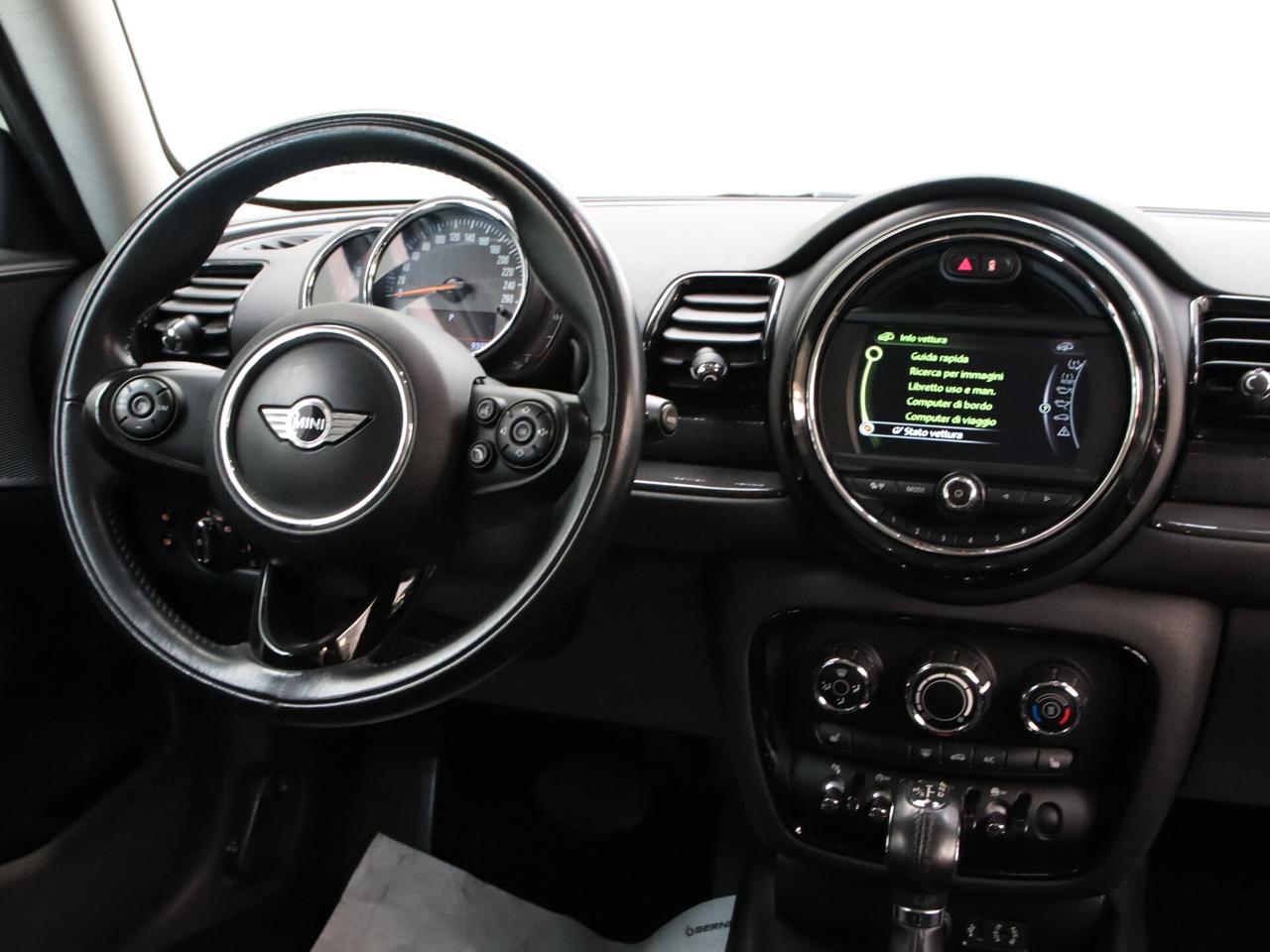 MINI Cooper Clubman IV F54 2016 1.5 Hype auto