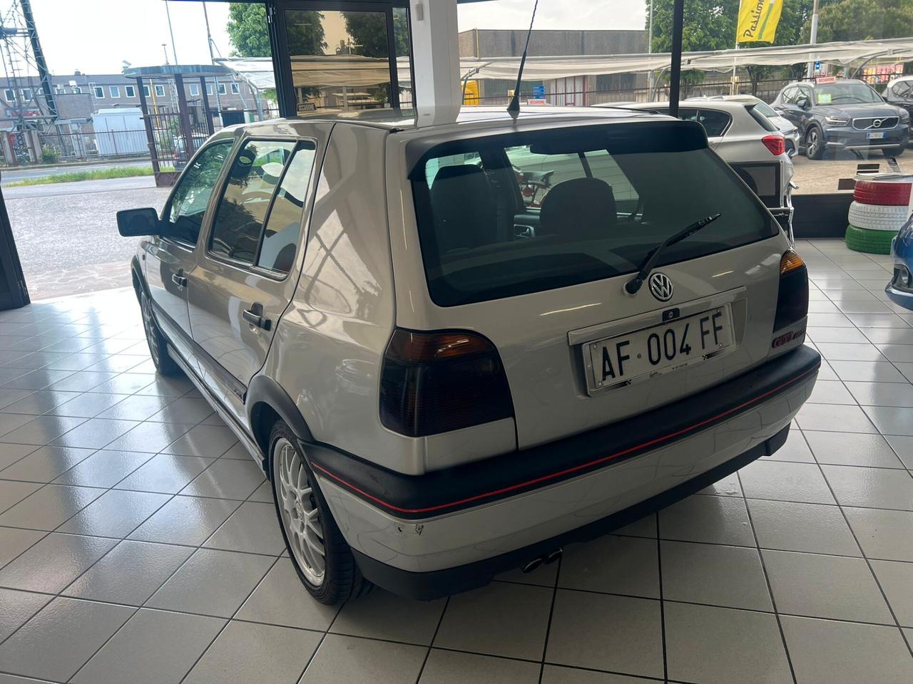 Volkswagen Golf GTI 2.0 16V cat 5p 20 Years Edition