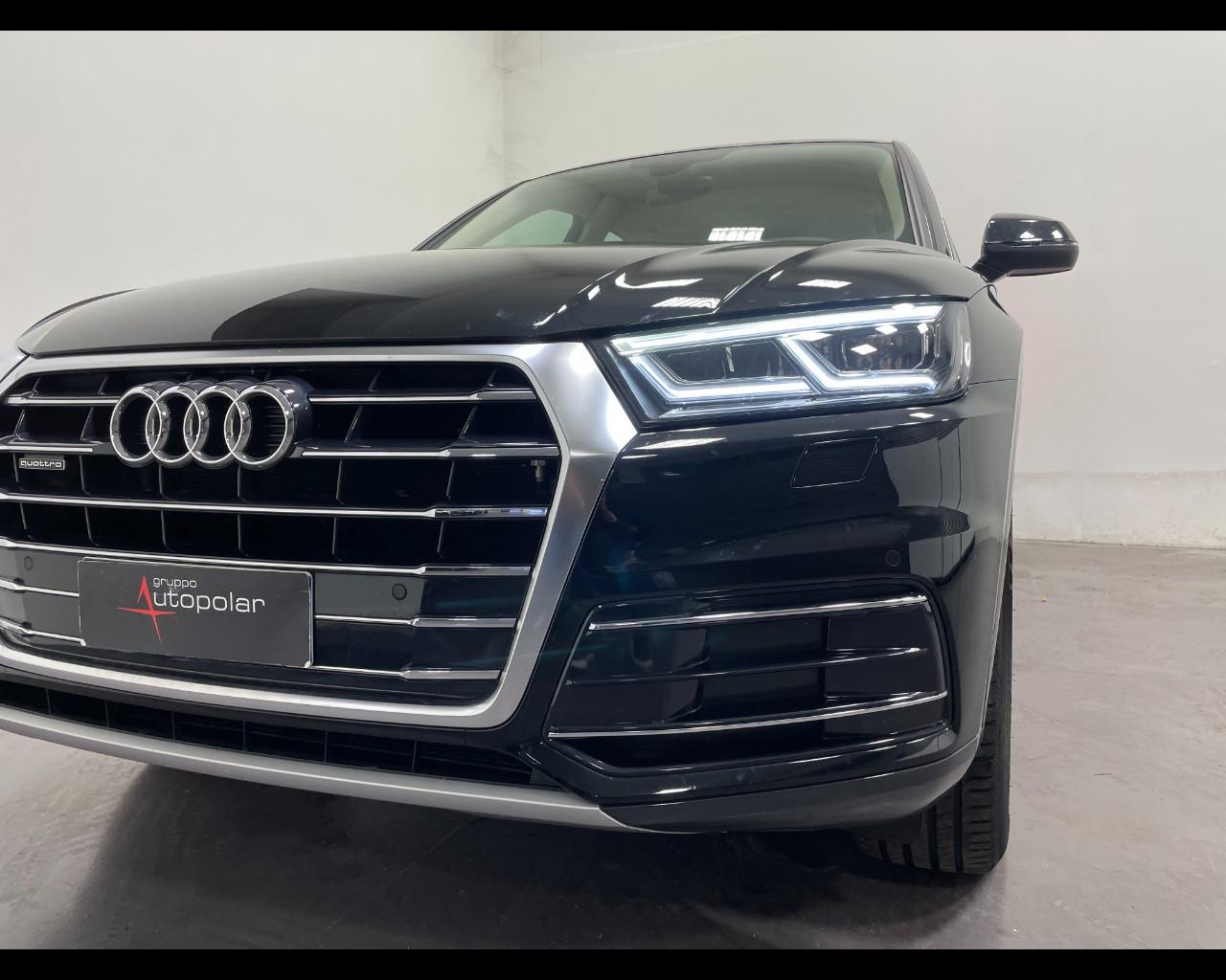 AUDI Q5 40 TDI QUATTRO S-TRONIC DESIGN