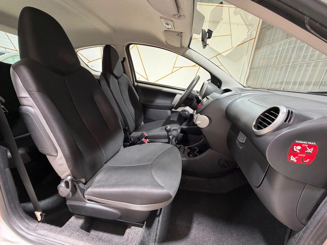 Toyota Aygo 1.0 12V VVT-i 3 porte Lounge Connect