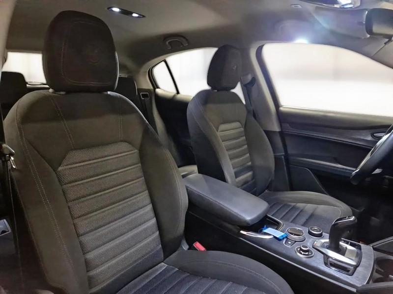 ALFA ROMEO STELVIO 2.2 TURBO DIESEL 160 CV BUSINESS AT8 RWD SUV