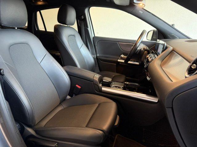MERCEDES-BENZ GLA 200 d Automatic Sport