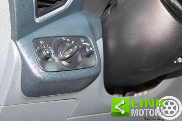 FORD C-Max 2.0 TDCi 163CV Titanium 7 POSTI!