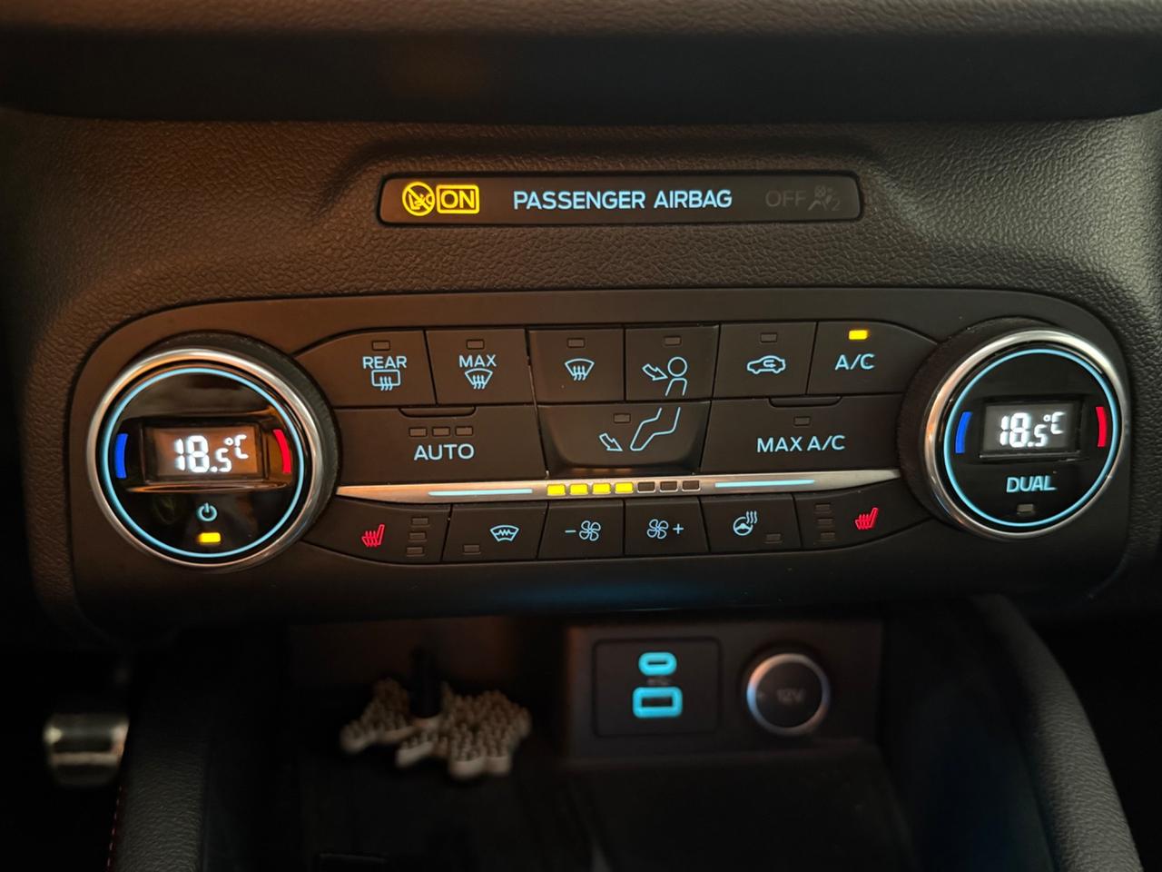Ford Kuga 2.0 EcoBlue Hybrid 150 CV 2WD ST-Line