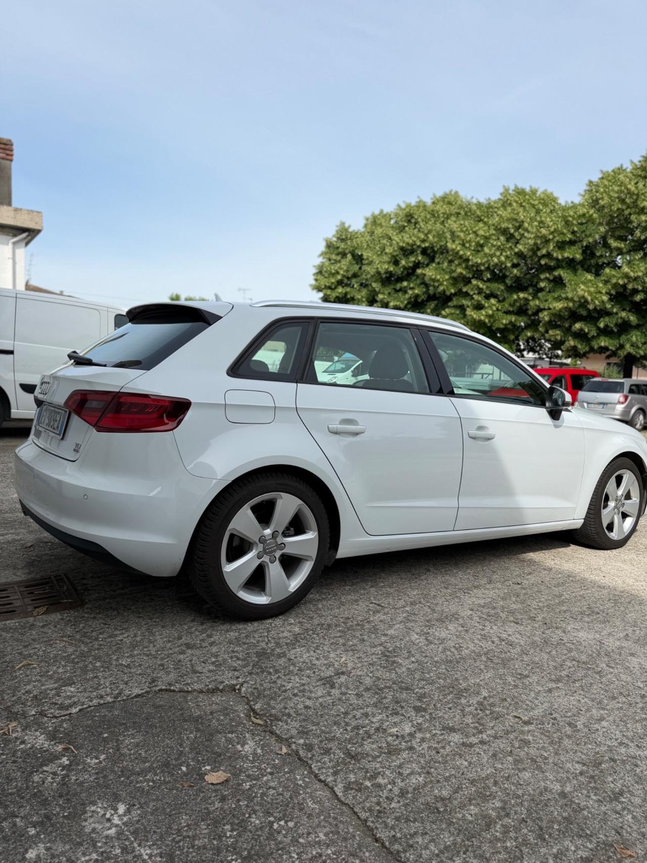 Audi A3 SPB 2.0 TDI 150 CV clean diesel quattro edition