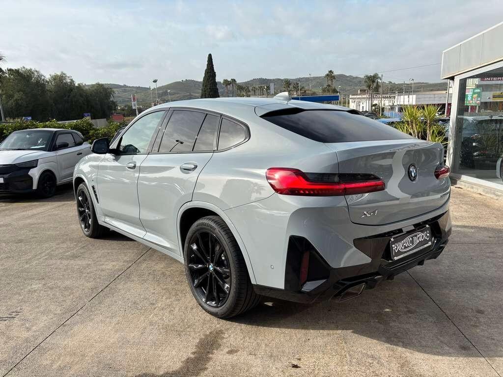 Bmw X4 xDrive20d 48V Msport 2024 / KM 32.000 IVA ESPOSTA Tua a solo 549 Euro al mese