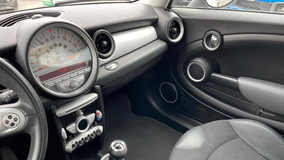 Mini 1.6 16V Cooper