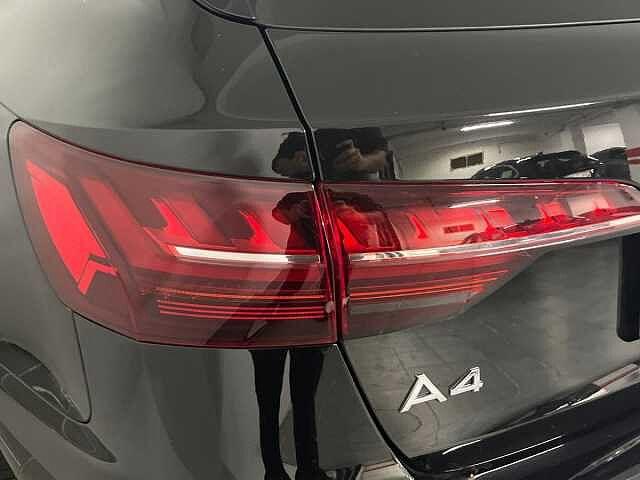 Audi A4 Avant 40 TDI quattro S tronic S line edition