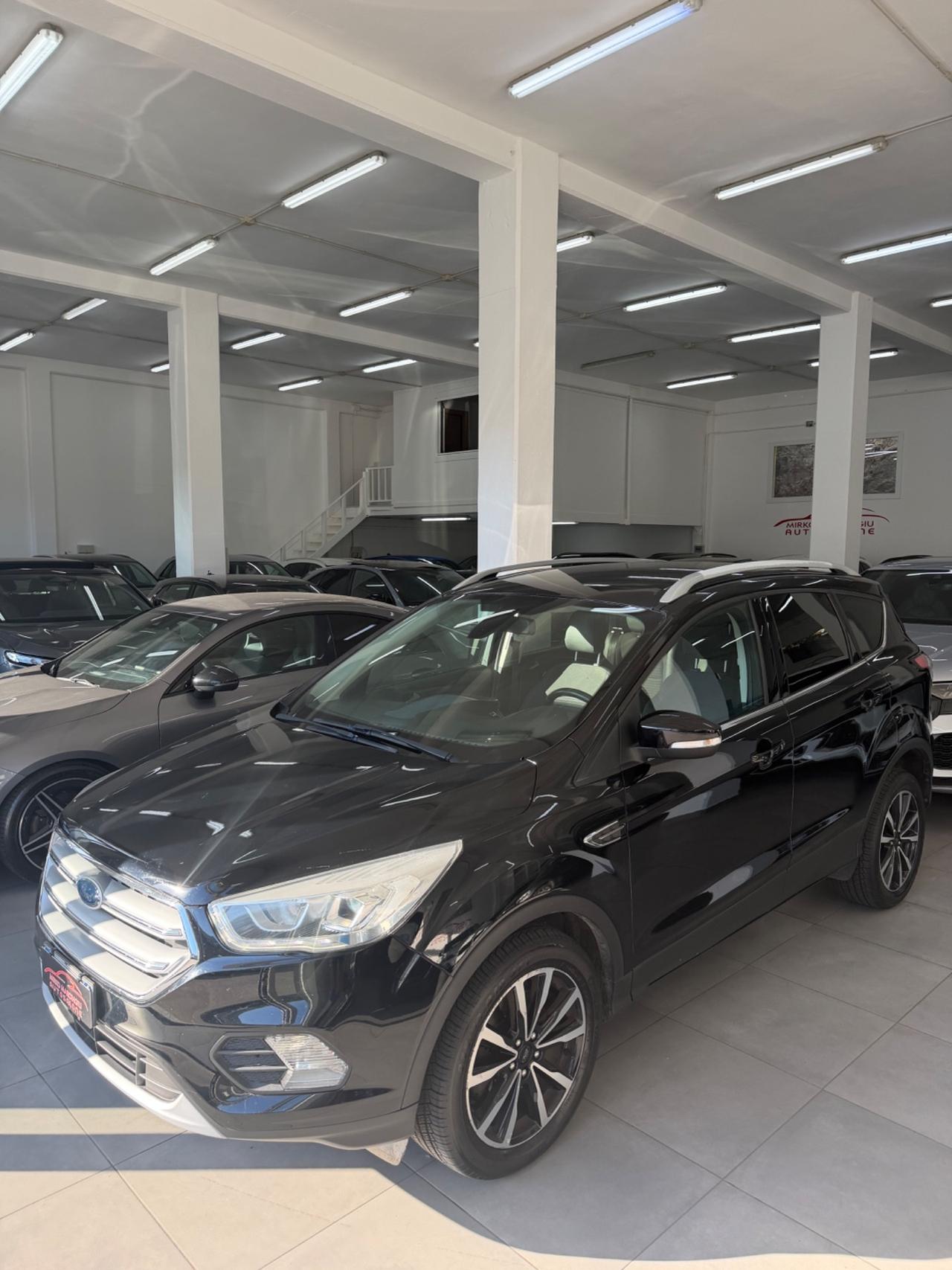 Ford Kuga 1.5 120 CV 2WD ST LINE finanziabile