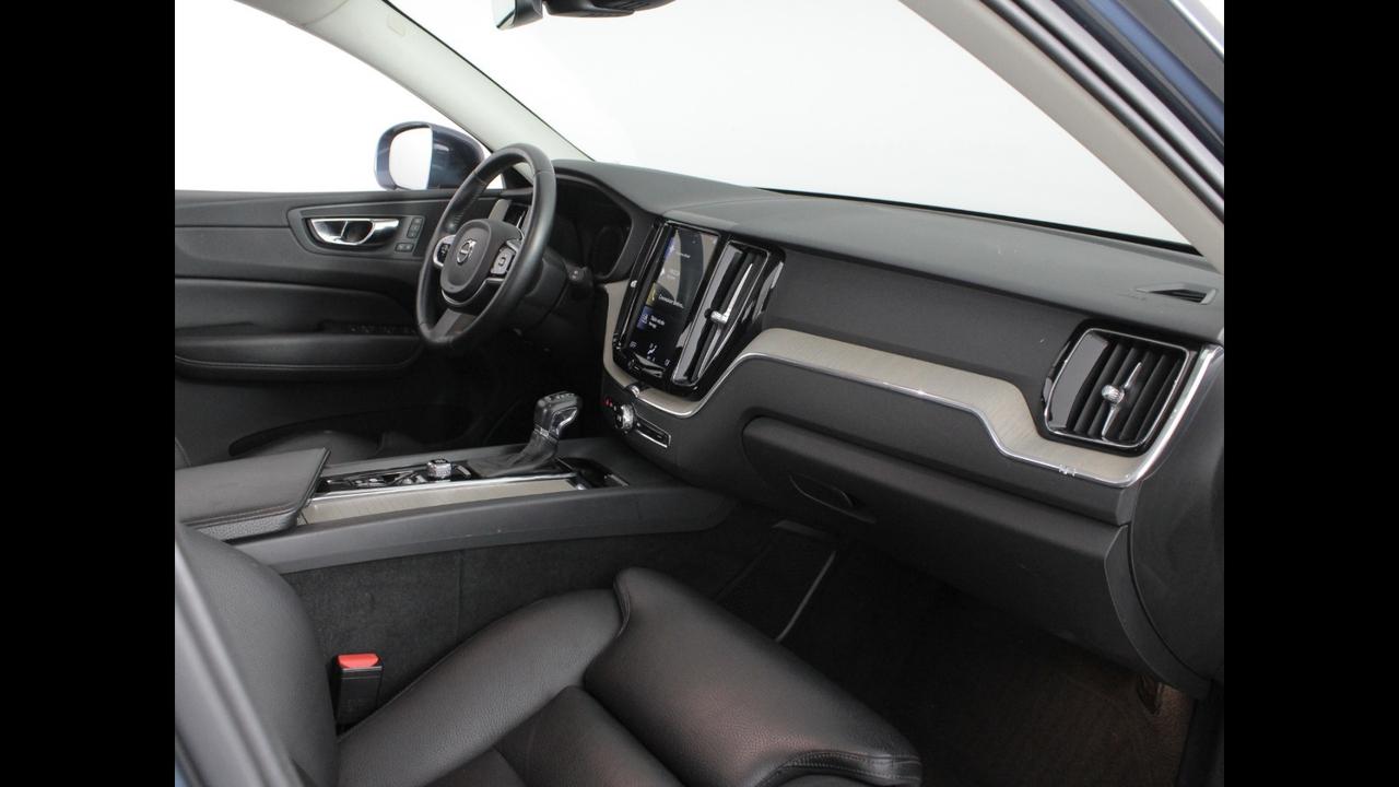 VOLVO XC60 II 2018 - XC60 2.0 d5 Inscription awd geartronic my18