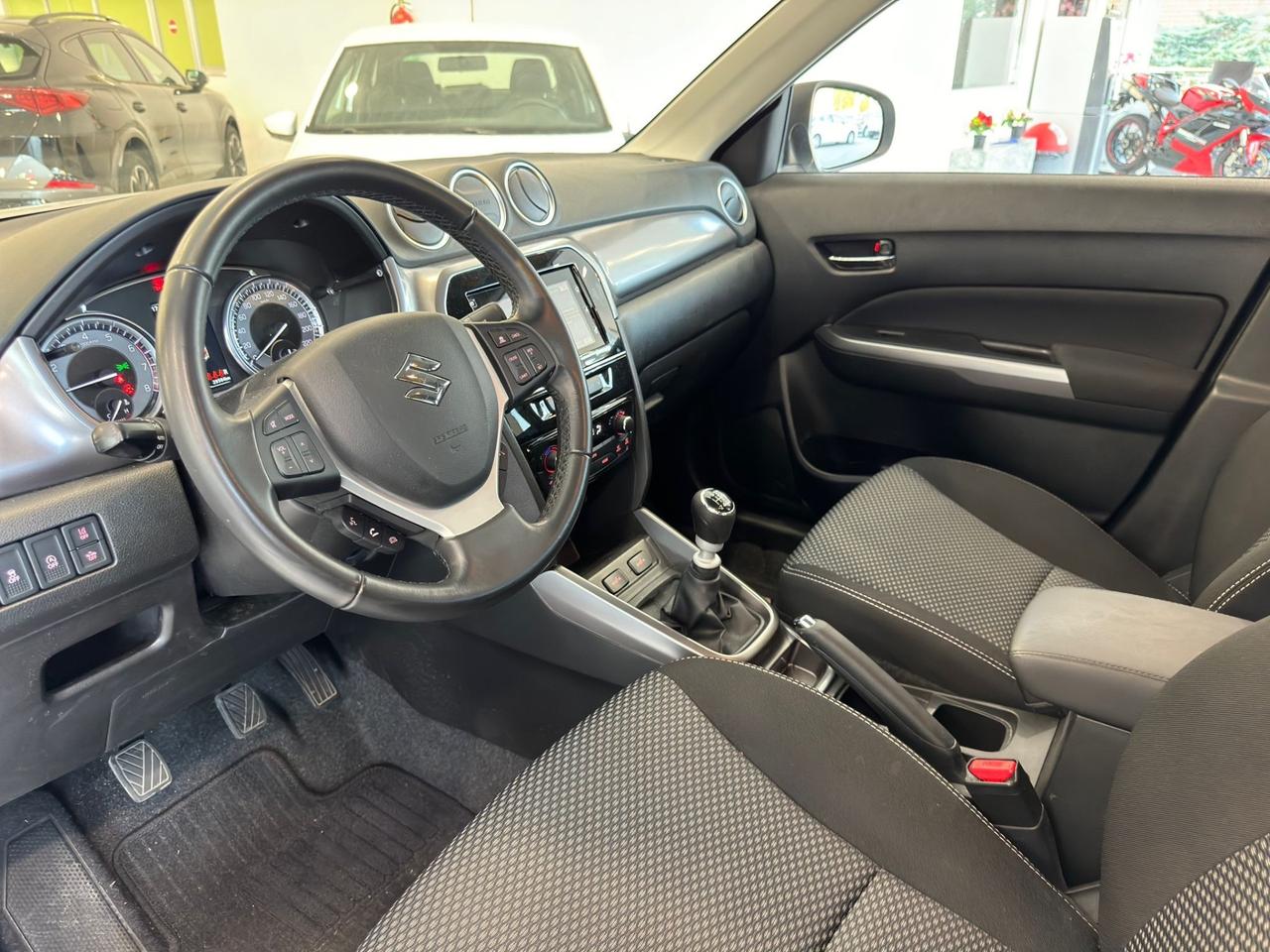 Suzuki Vitara 1.4 Hybrid Top ADAS