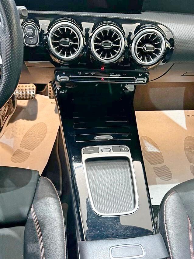 Mercedes-benz A 180 d Automatic AMG Line Premium