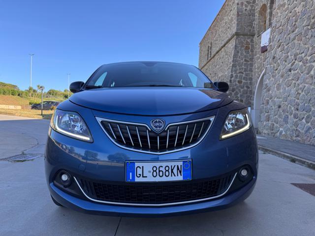 LANCIA Ypsilon 1.0 HYBRID GOLD 5 POSTI+NAVI+SENSORI