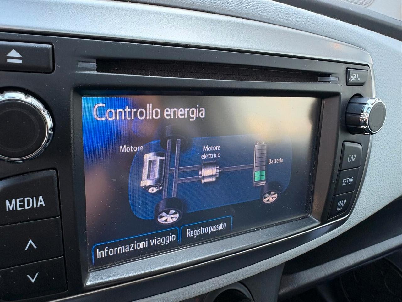 Toyota Yaris STYLE 1.5 Hybrid 5 porte UNICO PR.