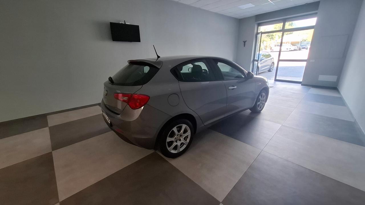 Alfa Romeo Giulietta 1.6 JTDm-2 105 CV Progression