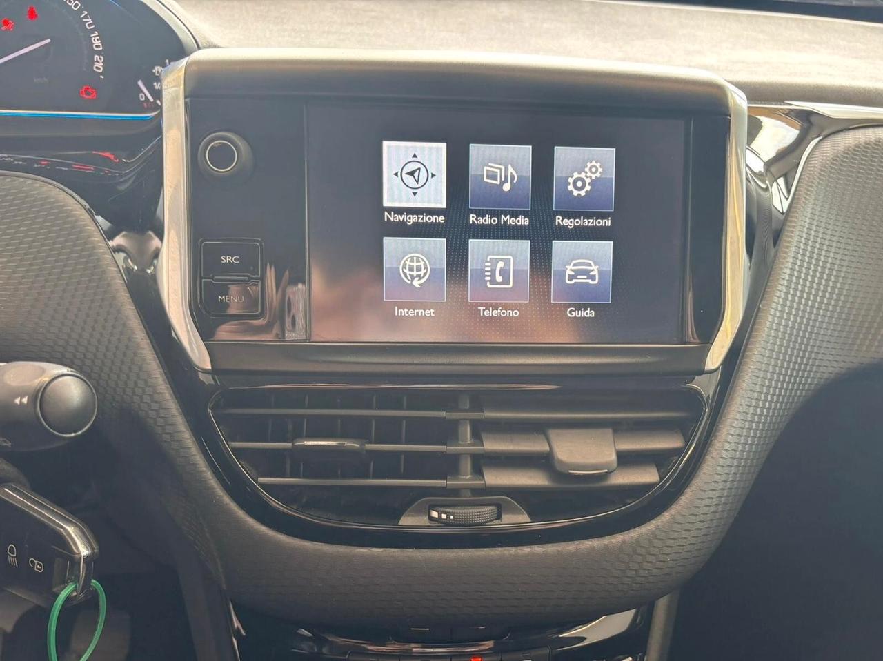 Peugeot 2008 -ANNO 2015 1.6 99 CV 177400 KM OK NEOPATENTATI!